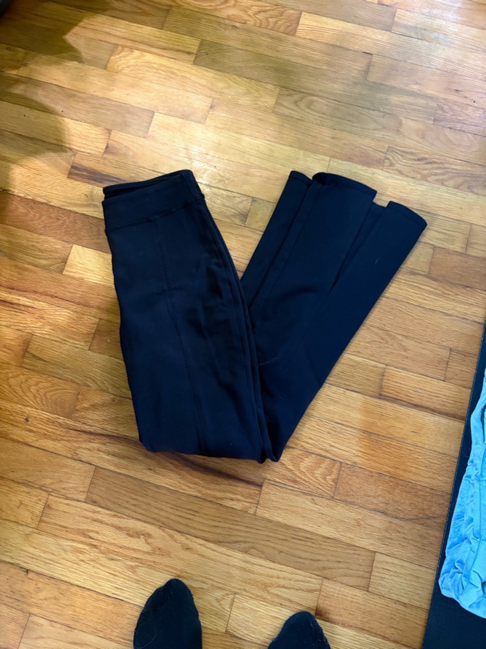 ALO Yoga Black Boot-Cut Flare Pants with Front Slits